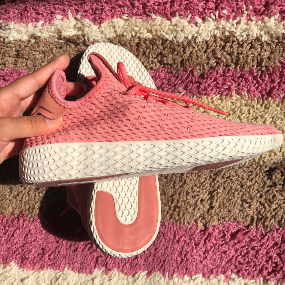 ADIDAS X PHARRELL👟💗
